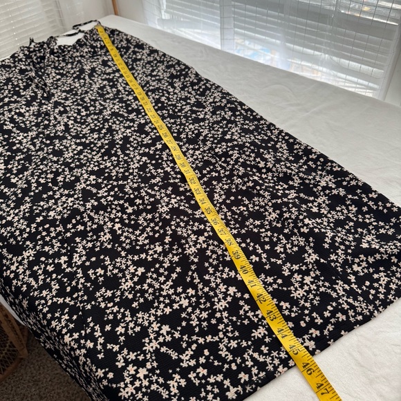 Baum Und Pferdgarten Asta Printed Midi Dress 38 Medium Black White Floral - Picture 9 of 9